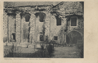 Reval : Dominikanerkloster : Ruinen des Ostkreuzganges 