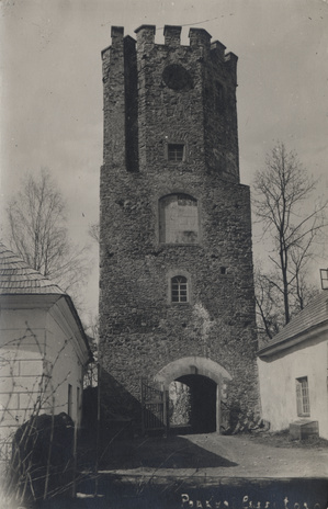Porkuni lossi torn