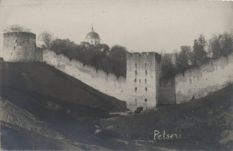 Petseri [kloostri müür]
