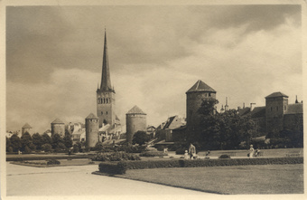 Tallinn : Tornide väli = Festungstürme 