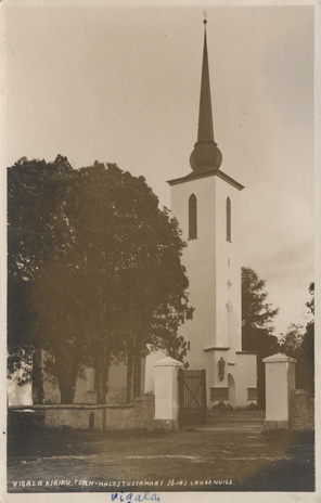Vigala kiriku torn-mälestussammas sõjas langenuile