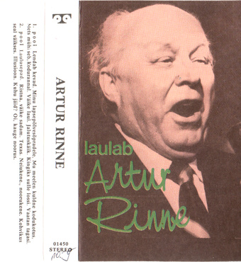 Laulab Artur Rinne
