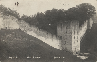 Petseri kloostri müür