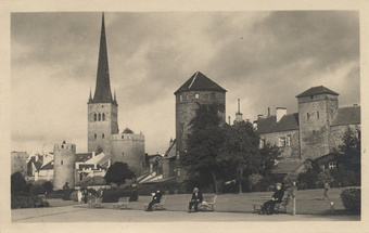 Tallinn : Tornide väljak 