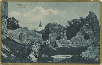 Viljandi lossiõue