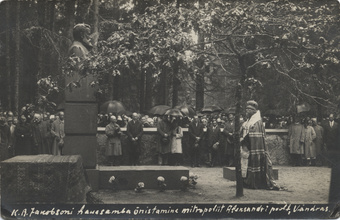 K. R. Jakobsoni hauasamba õnnistamine mitropoliit Aleksandri poolt Vändras