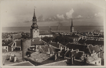 Eesti Tallinn : osa üldvaatest = a part of the town's sight