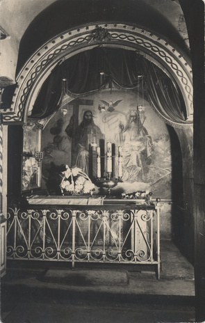 Petseri klooster : kirst iguumen Korneliuse säilmetega Uspenski kirikus