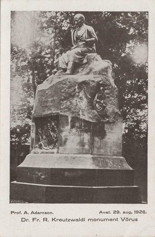 Dr. Fr. R. Kreutzwaldi monument Võrus